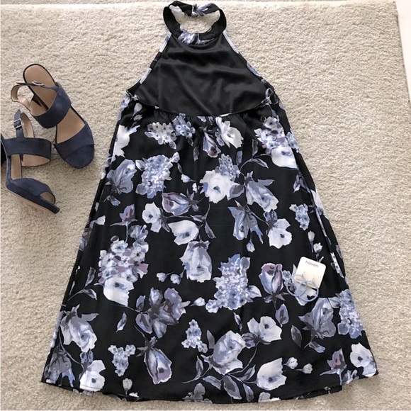 Black Floral Open Back Skater Dress - Picture 5 of 7
